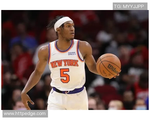 伊曼纽尔奎克利:篮球场上的闪耀新星与未来之路 伊曼纽尔奎克利:篮球场上的闪耀新星与未来之路