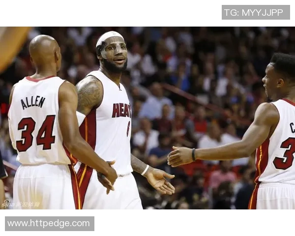 热火与山猫激战四月二十四日球迷期待精彩对决与惊心动魄时刻