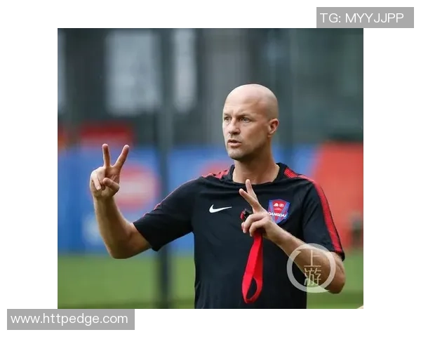 今天拜仁与奥芬巴赫的精彩对决谁能赢得胜利让我们拭目以待