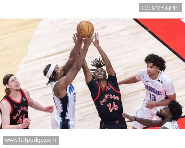 勇士与国王激战12月28日NBA赛场精彩对决引发球迷热议 勇士与国王激战12月28日NBA赛场精彩对决引发球迷热议