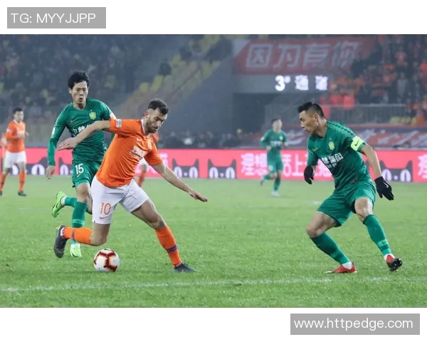 卓尔与国安激战正酣视频直播全程为您呈现精彩瞬间 卓尔与国安激战正酣视频直播全程为您呈现精彩瞬间