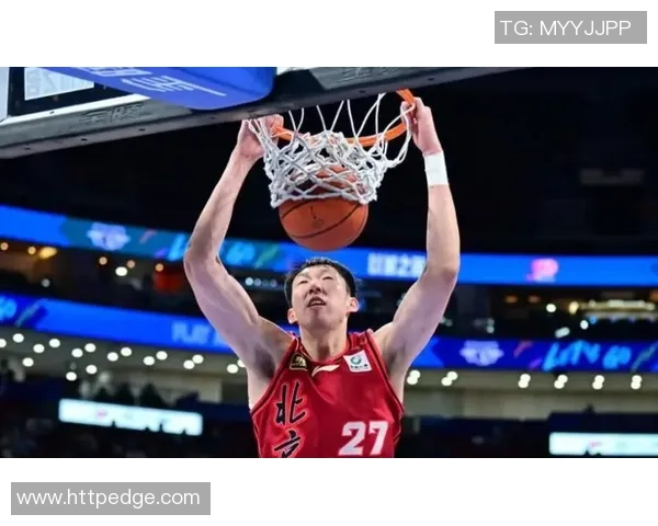 火箭队与雷霆队对决周琦精彩表现集锦回顾 火箭队与雷霆队对决周琦精彩表现集锦回顾