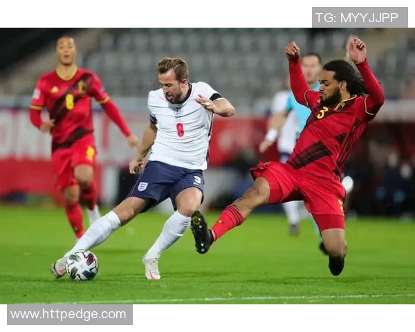 足球妹2020年荷兰对阵波兰精彩回顾与赛后分析