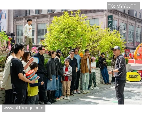 飞盘人生的探索与成长：杨磊的深度对话与心路历程